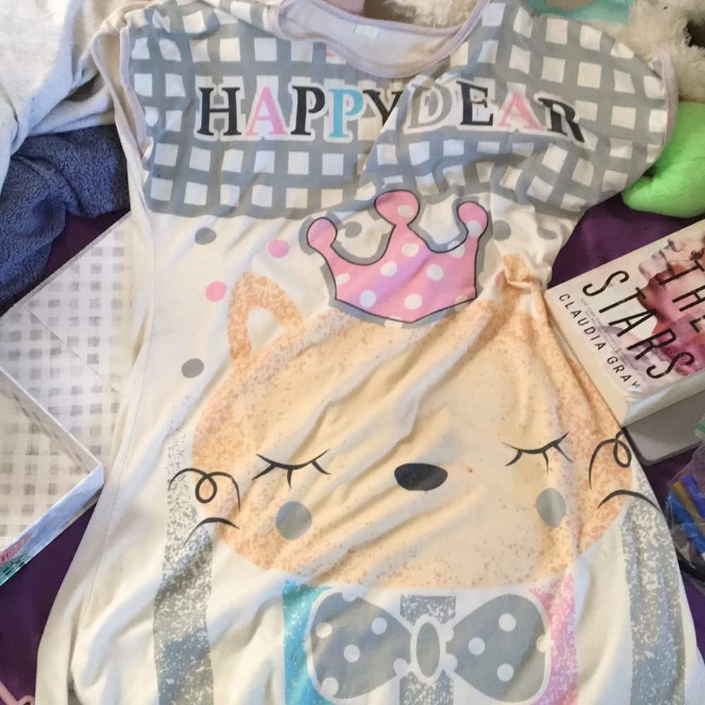 Night gown with cute bear on cover